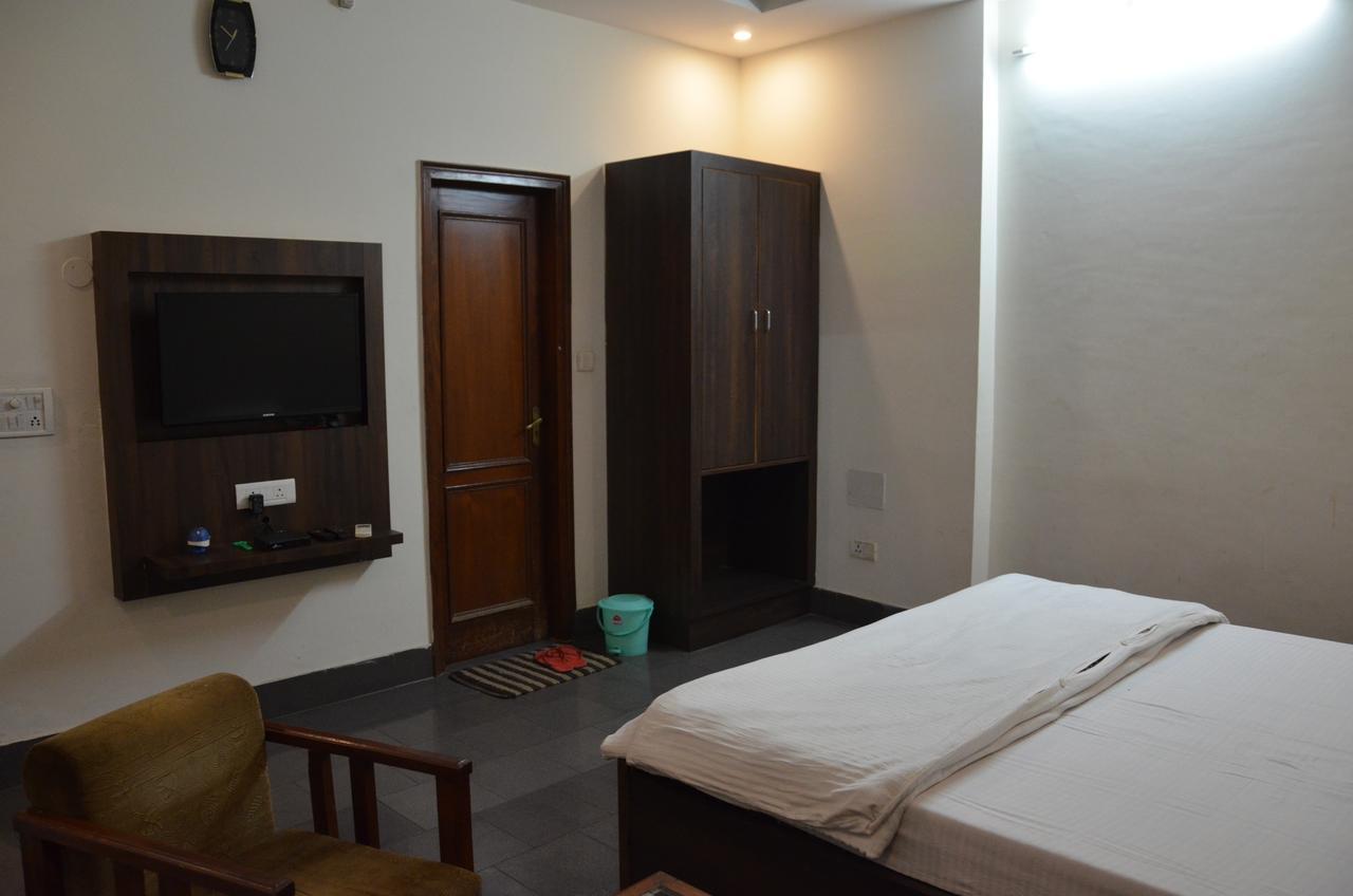 Hotel Aroma Inn Sirsa Exterior foto