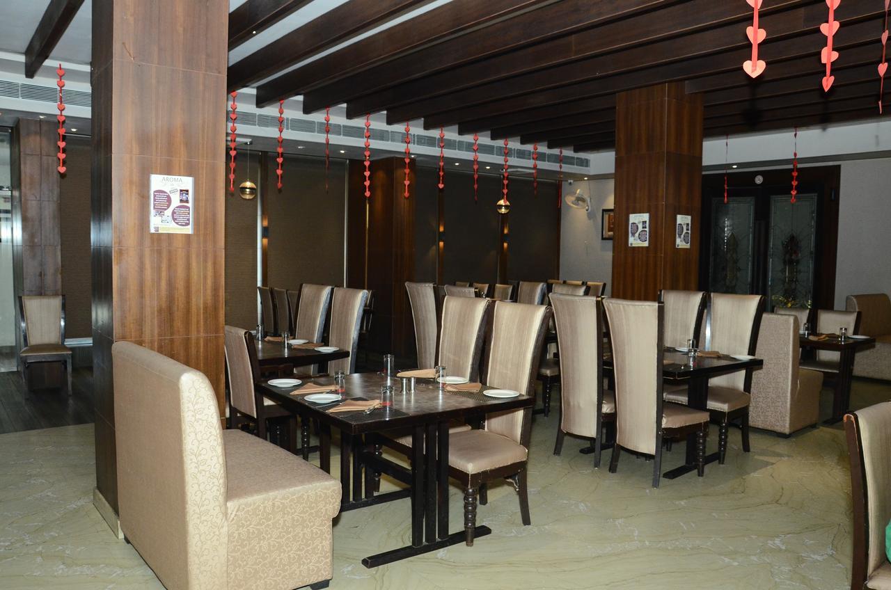 Hotel Aroma Inn Sirsa Exterior foto