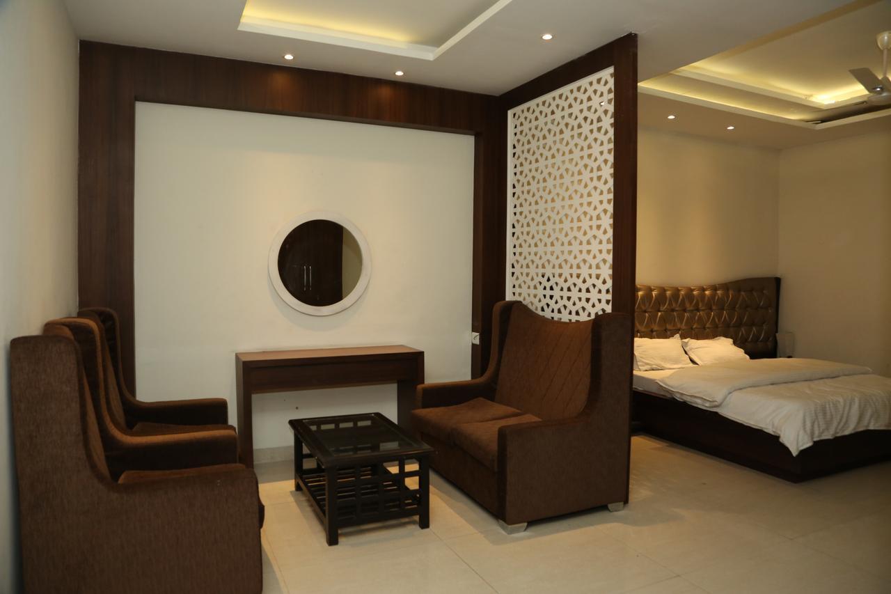 Hotel Aroma Inn Sirsa Exterior foto
